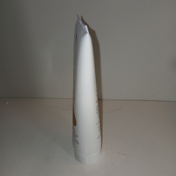 Hand Cream - Picture 3 of 3